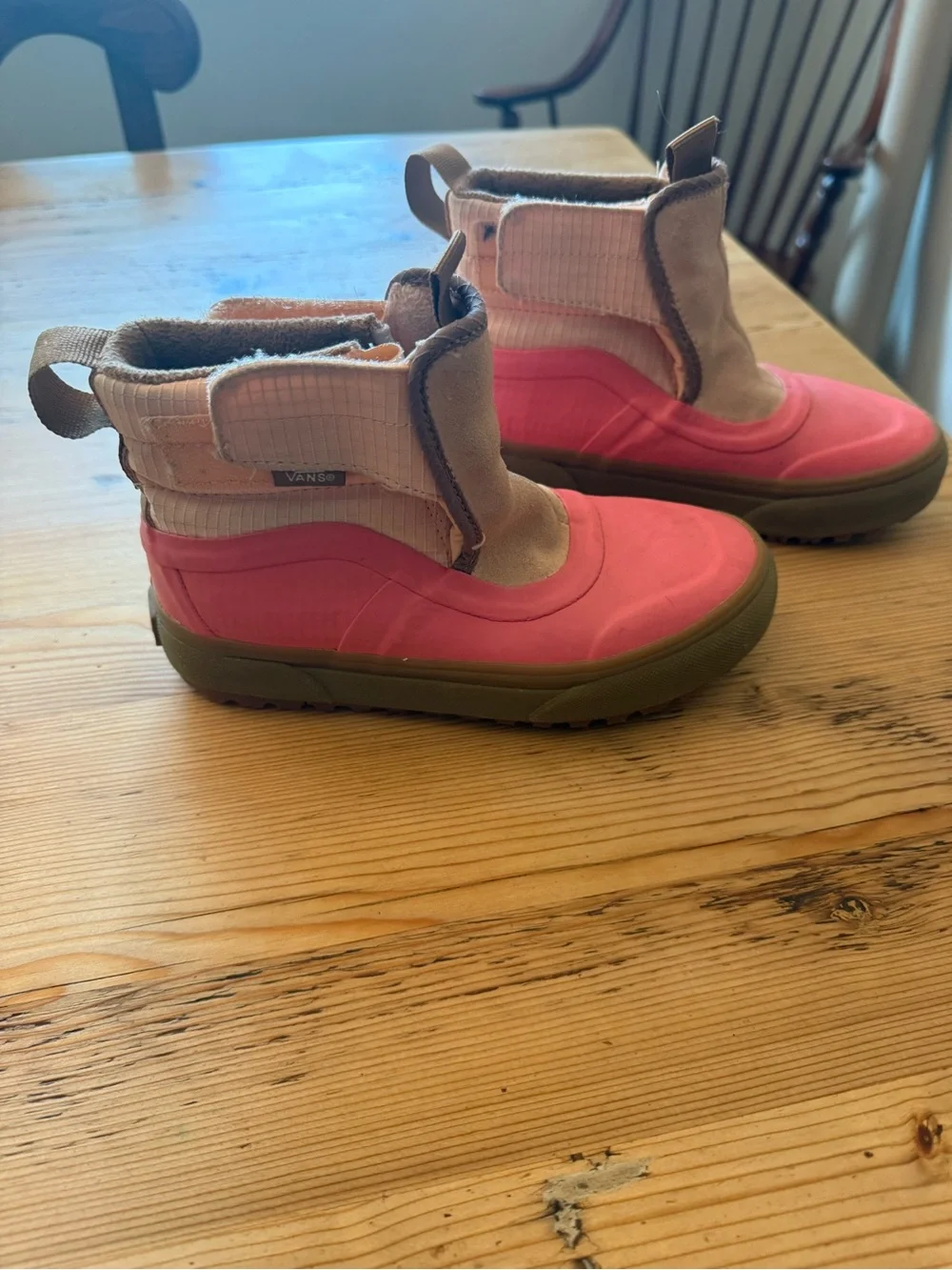 Vans Made for the Elements boots all season girls size 1